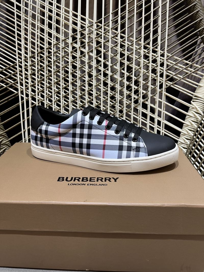 Burberry Low Shoes